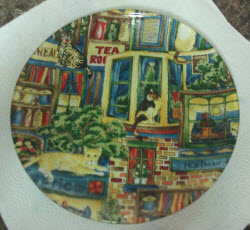 Hand-crafted laminated fabric serving dish