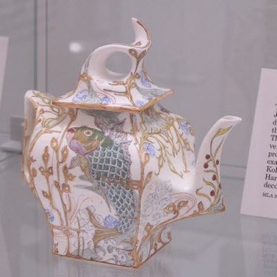 Delft teapot (source: article author)