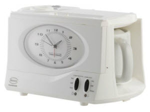 Swan STM101 Vintage (Retro) Teasmade – White (Screen capture from site)