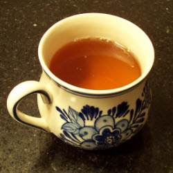 A cuppa Earl Grey White tea in a Delft blue mug. The Dutch still influence our tea time! (Photo by A.C. Cargill, all rights reserved)